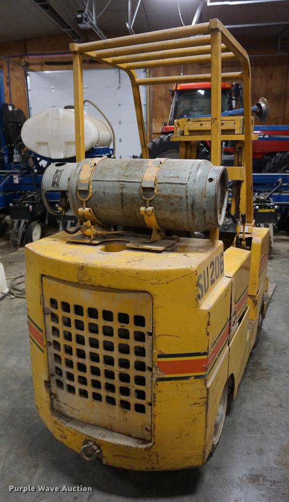 image for item DE3381 Allis Chalmers F50-24-PS forklift