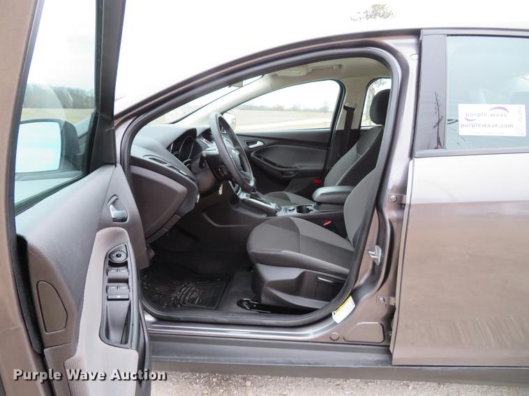 image for item DG3808 2014 Ford Focus SE