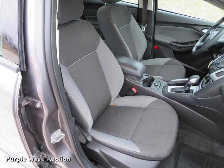 image for item DG3808 2014 Ford Focus SE