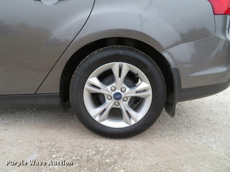 image for item DG3808 2014 Ford Focus SE
