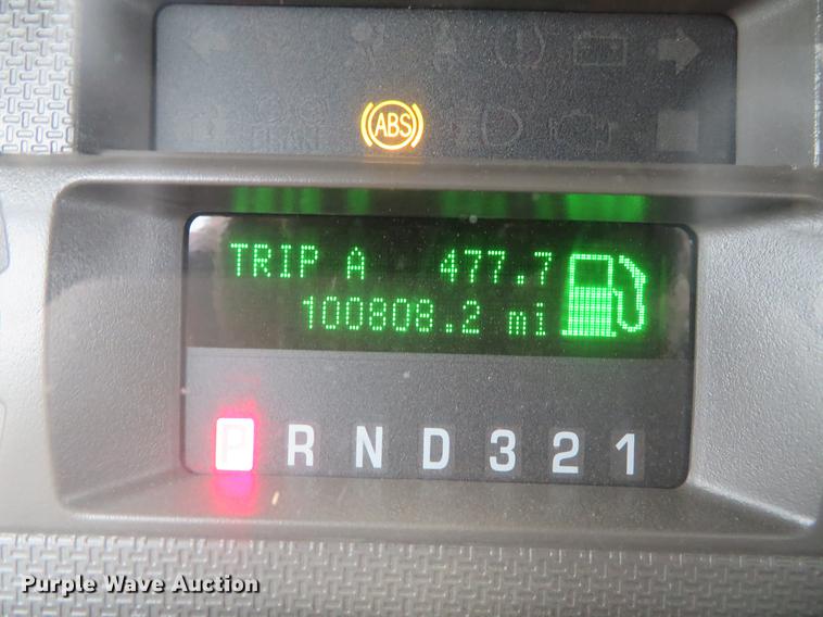 image for item DG3810 2008 Ford F350 Super Duty XL flatbed pickup truck