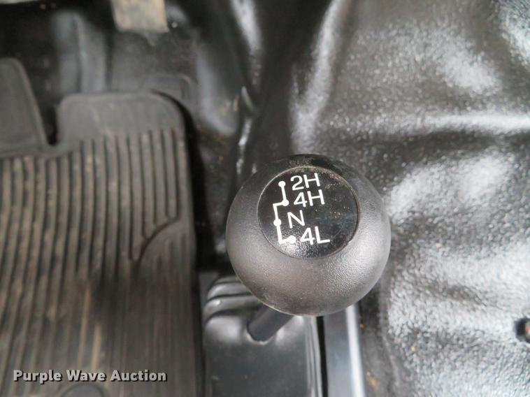 image for item DG3810 2008 Ford F350 Super Duty XL flatbed pickup truck