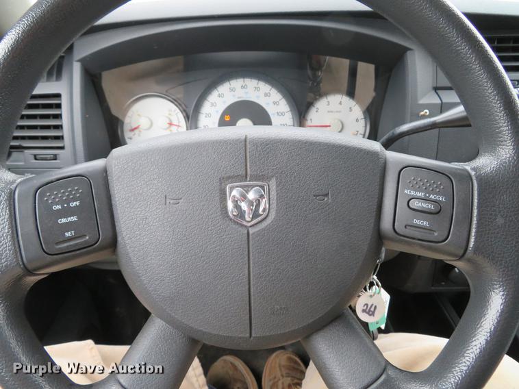 image for item DG3811 2010 Dodge Dakota Ext. Cab pickup truck