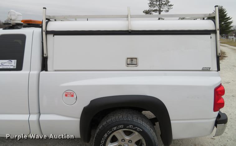 image for item DG3811 2010 Dodge Dakota Ext. Cab pickup truck