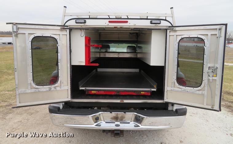 image for item DG3811 2010 Dodge Dakota Ext. Cab pickup truck