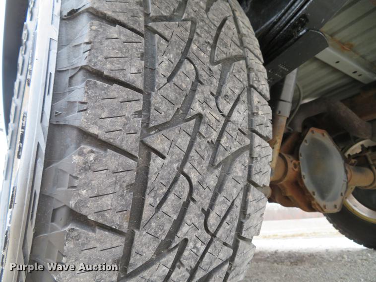 image for item DG3811 2010 Dodge Dakota Ext. Cab pickup truck