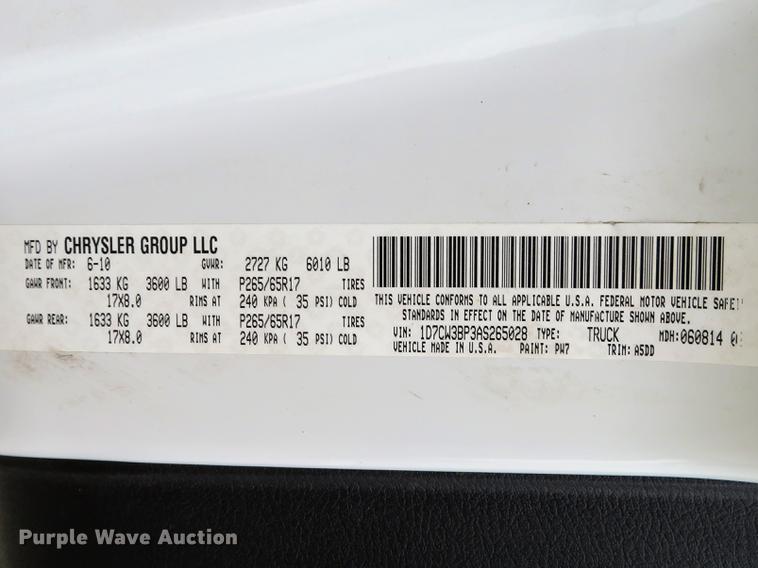 image for item DG3811 2010 Dodge Dakota Ext. Cab pickup truck