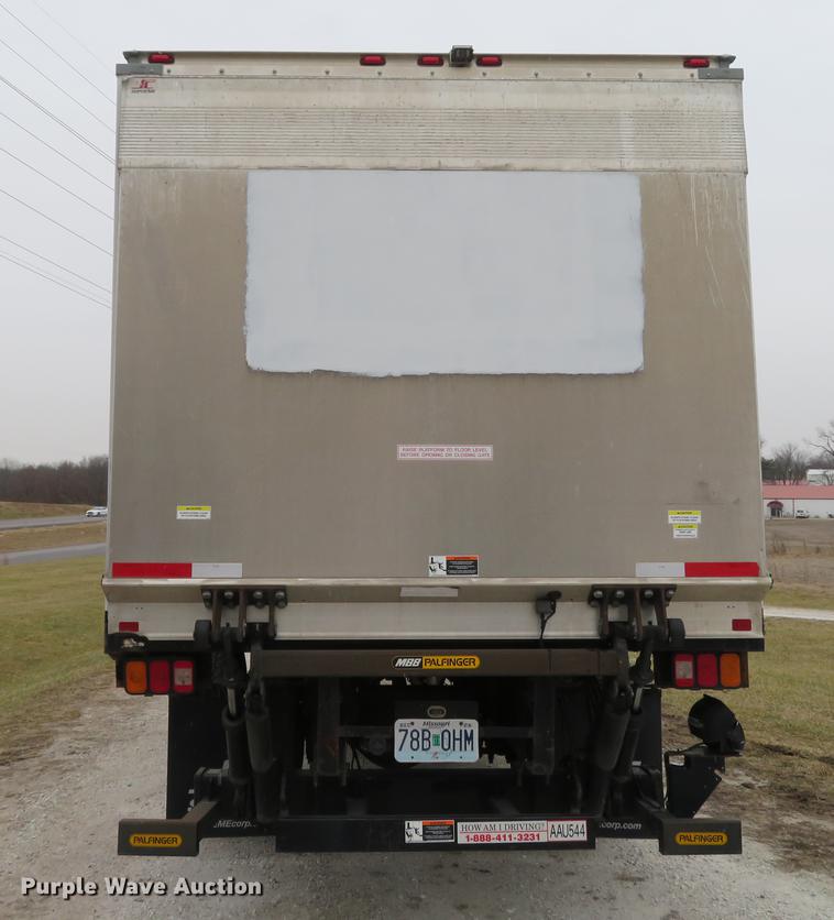 image for item DG3813 2013 Kenworth K370 box truck