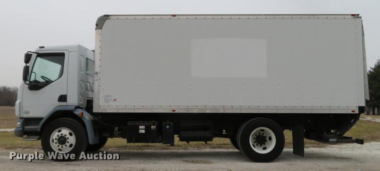 image for item DG3813 2013 Kenworth K370 box truck