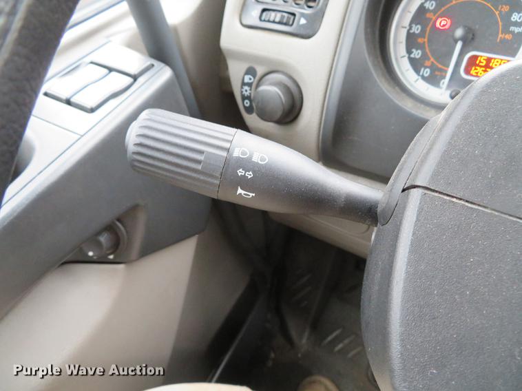 image for item DG3813 2013 Kenworth K370 box truck