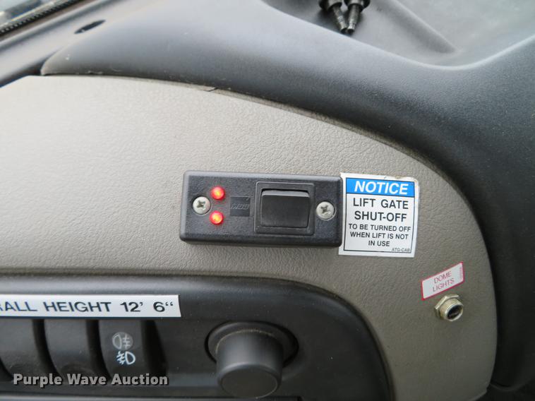 image for item DG3813 2013 Kenworth K370 box truck