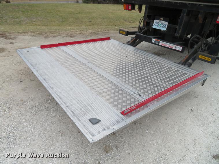 image for item DG3813 2013 Kenworth K370 box truck