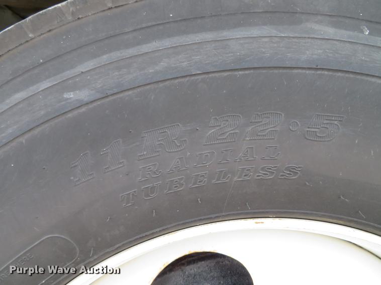 image for item DG3813 2013 Kenworth K370 box truck