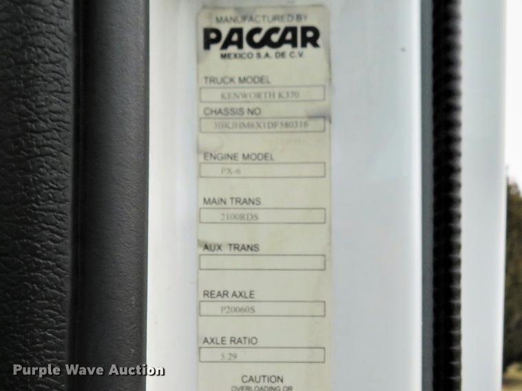 image for item DG3813 2013 Kenworth K370 box truck