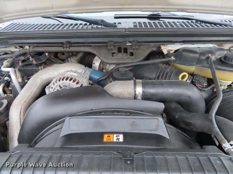 image for item DN9137 2006 Ford F550 Super Duty dump truck