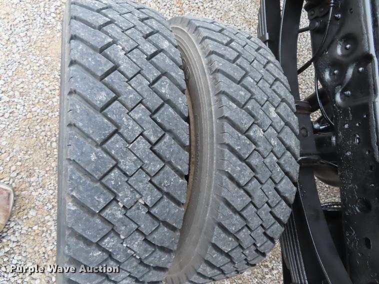 image for item DN9137 2006 Ford F550 Super Duty dump truck