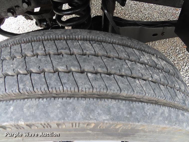 image for item DN9137 2006 Ford F550 Super Duty dump truck