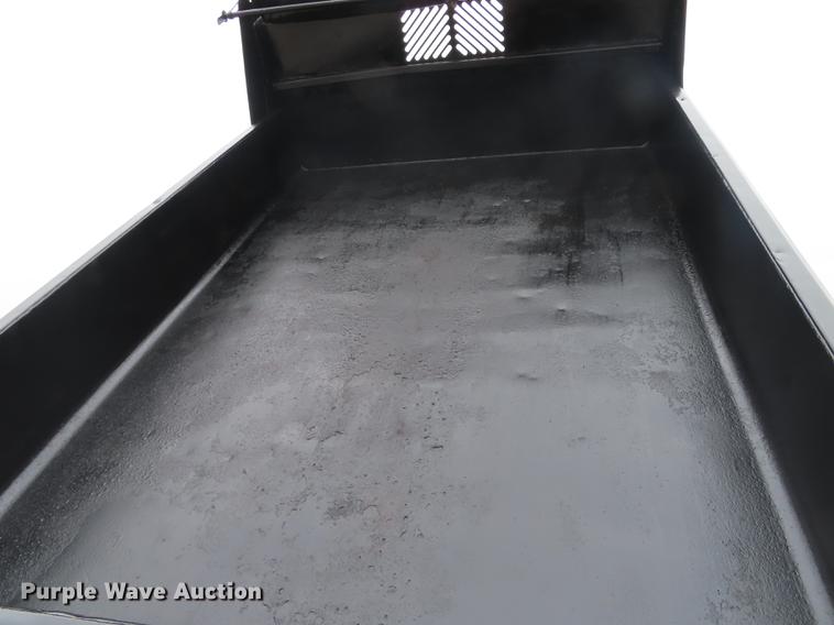 image for item DN9137 2006 Ford F550 Super Duty dump truck