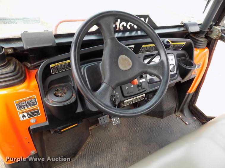 image for item DY9212 2007 Kubota RTV900 UTV