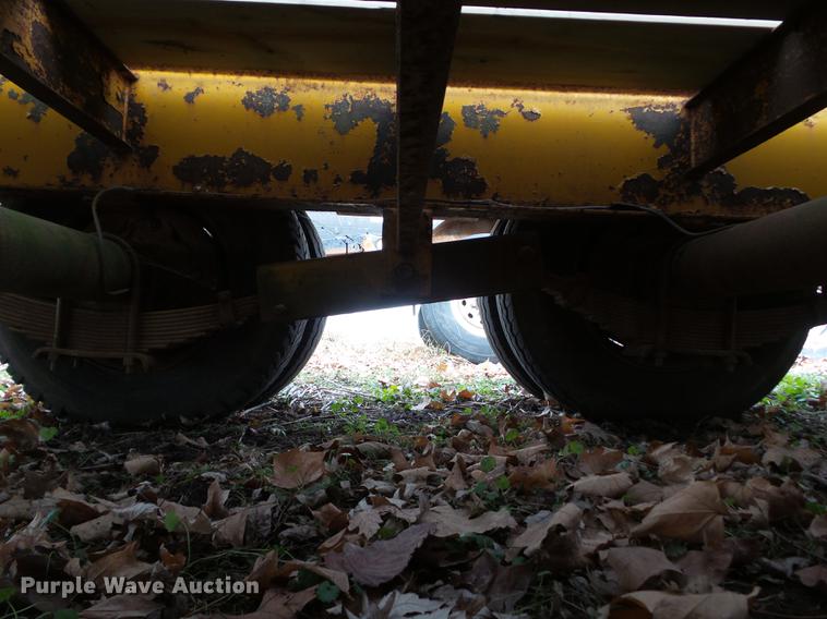 image for item EM9054 1997 shop built equipment trailer