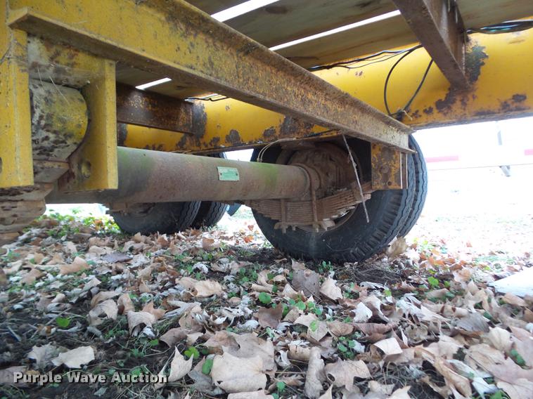 image for item EM9054 1997 shop built equipment trailer