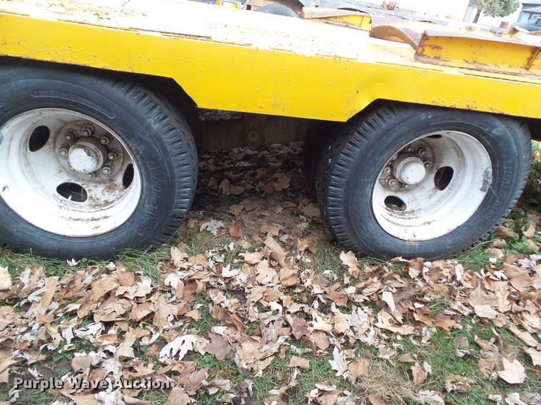 image for item EM9054 1997 shop built equipment trailer