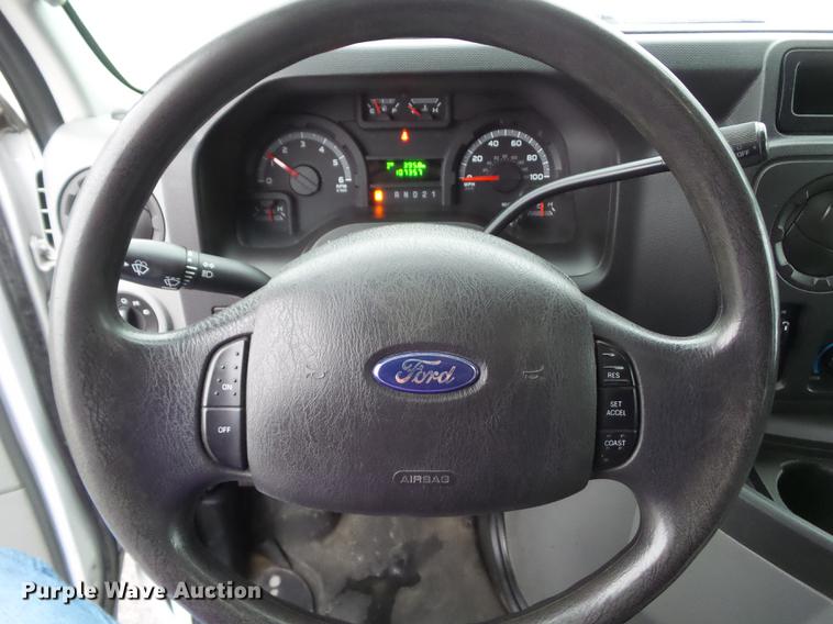 image for item EM9064 2012 Ford E350 Super Duty van