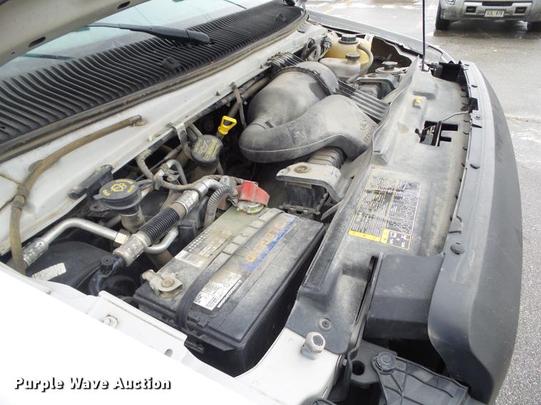 image for item EM9064 2012 Ford E350 Super Duty van