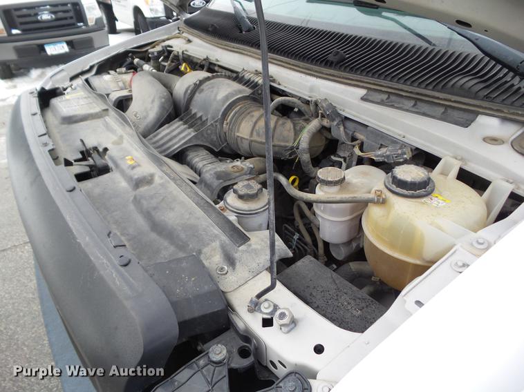 image for item EM9064 2012 Ford E350 Super Duty van