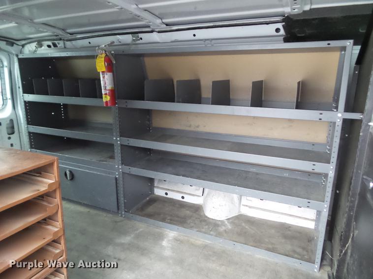 image for item EM9064 2012 Ford E350 Super Duty van