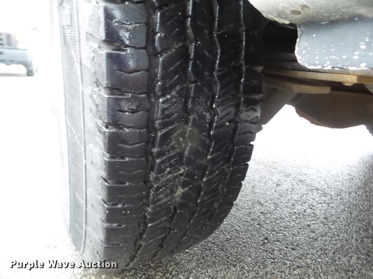 image for item EM9064 2012 Ford E350 Super Duty van