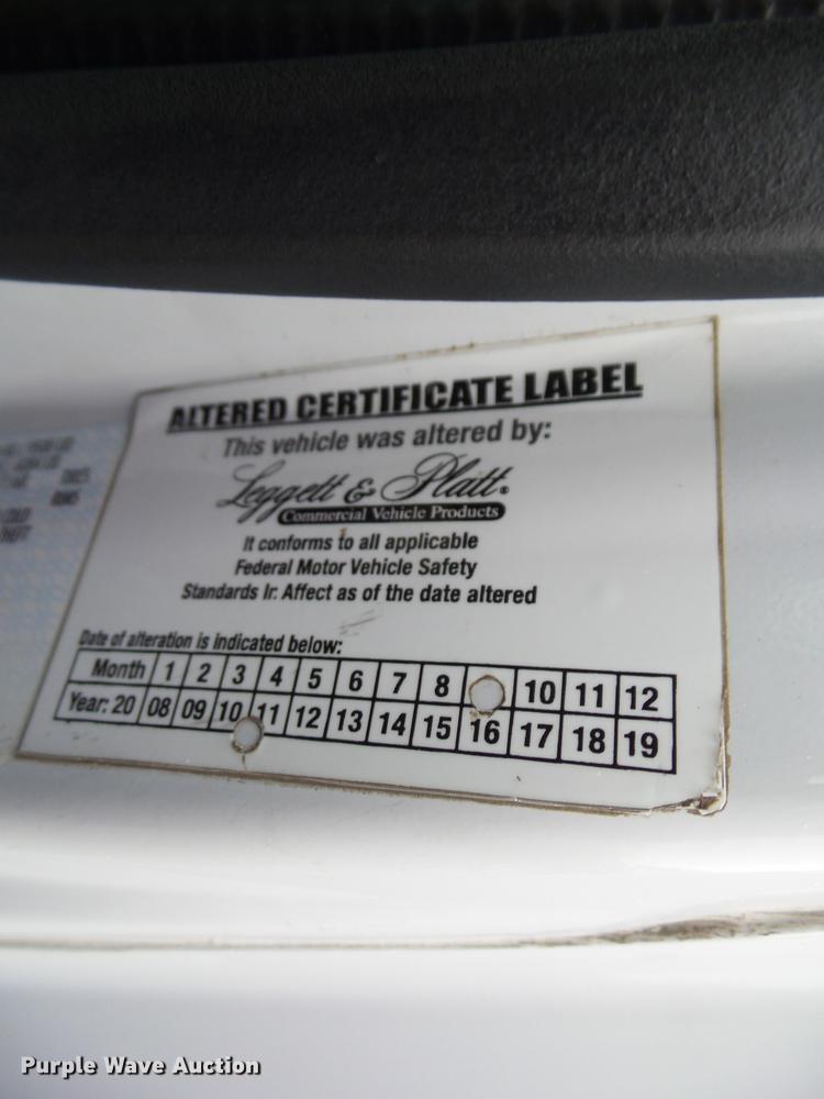 image for item EM9064 2012 Ford E350 Super Duty van