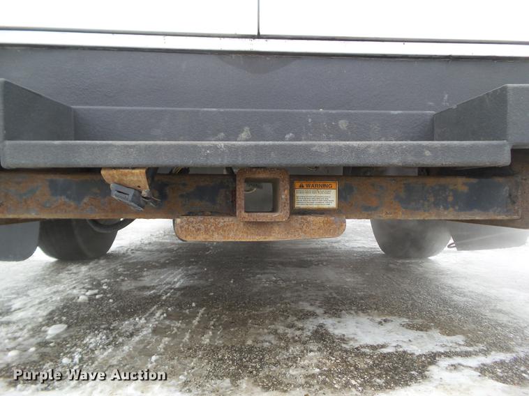 image for item EM9066 2011 Ford E350 Super Duty van