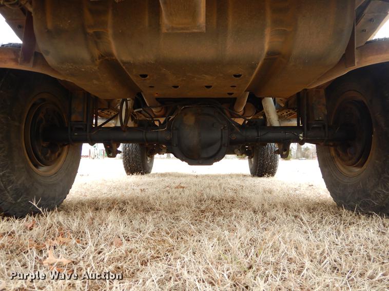 image for item ER9432 1993 Ford Bronco SUV