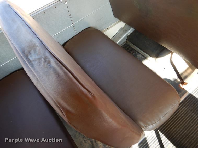 image for item ER9442 1997 International 3800 school bus