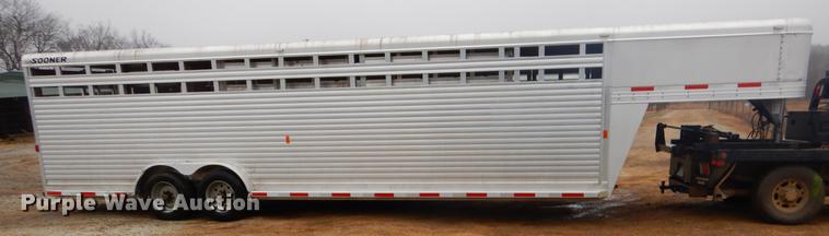 image for item ER9445 2015 Sooner SR7628 livestock trailer