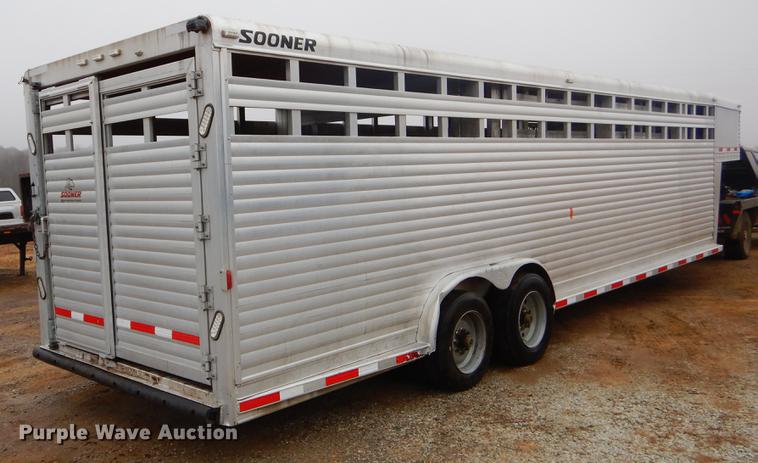 image for item ER9445 2015 Sooner SR7628 livestock trailer