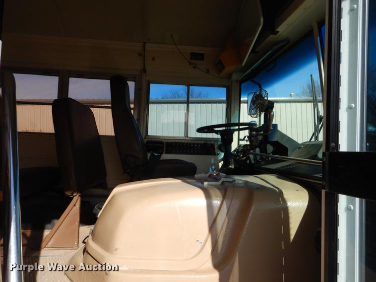 image for item ER9451 1991 Blue Bird school bus