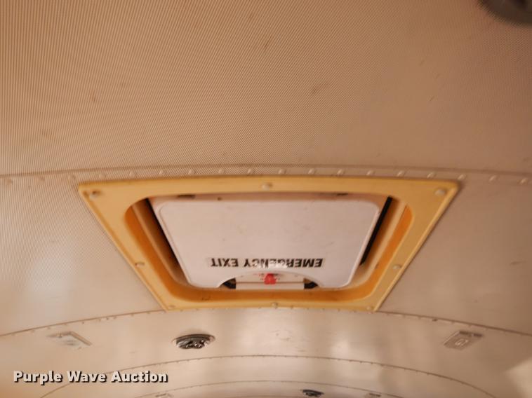 image for item ER9451 1991 Blue Bird school bus