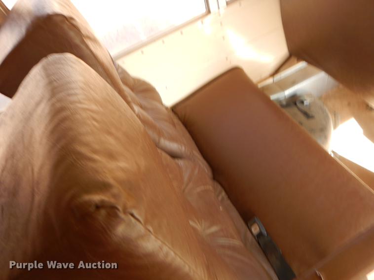 image for item ER9451 1991 Blue Bird school bus