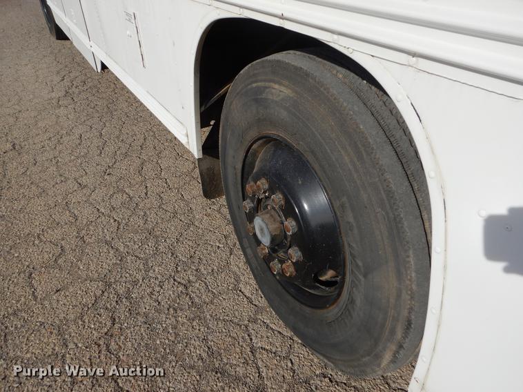 image for item ER9451 1991 Blue Bird school bus