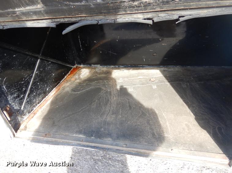 image for item ER9451 1991 Blue Bird school bus