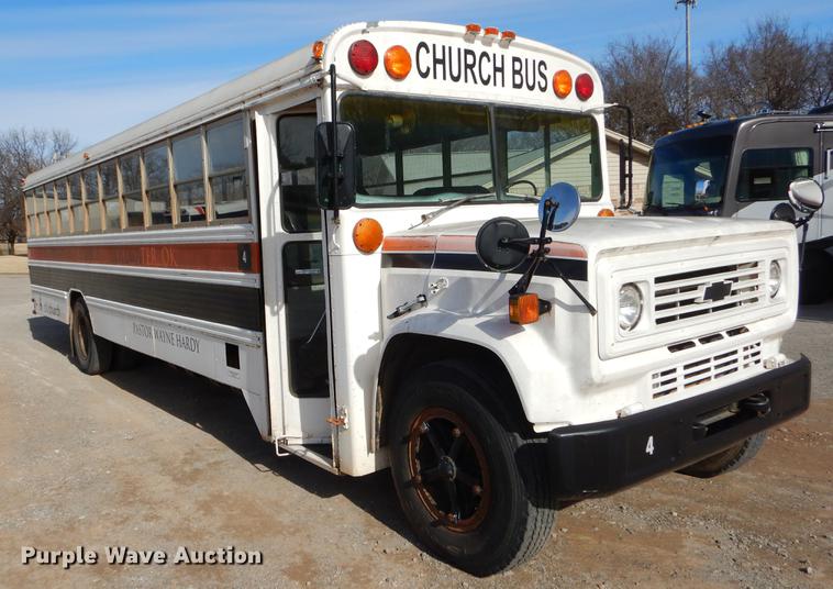 image for item ER9452 1988 Chevrolet school bus