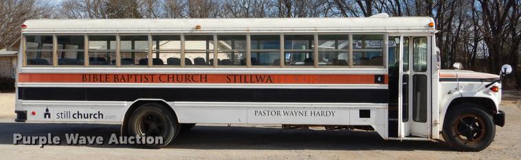 image for item ER9452 1988 Chevrolet school bus