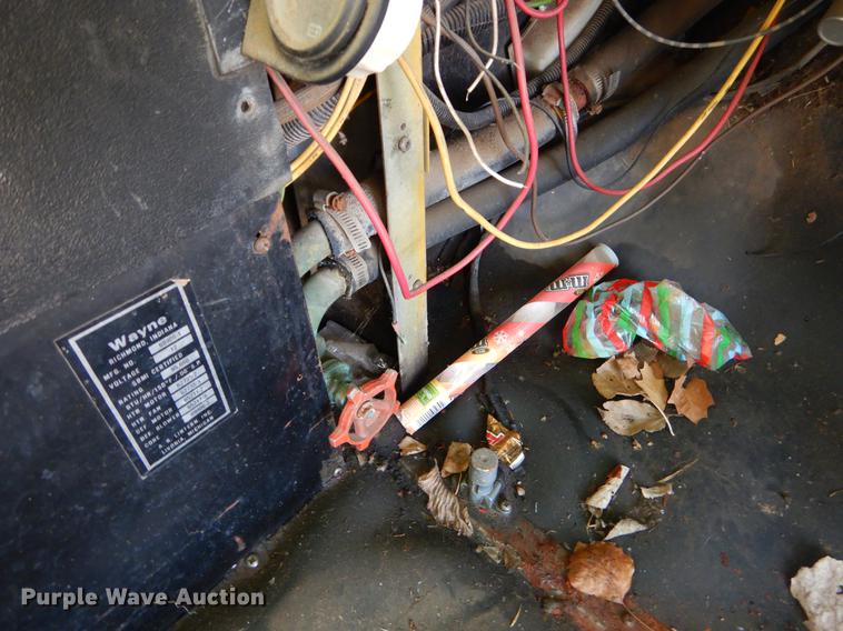 image for item ER9452 1988 Chevrolet school bus