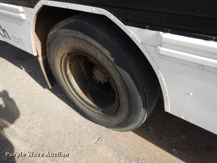 image for item ER9452 1988 Chevrolet school bus