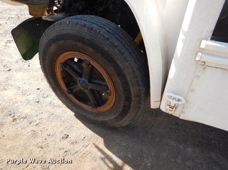 image for item ER9452 1988 Chevrolet school bus