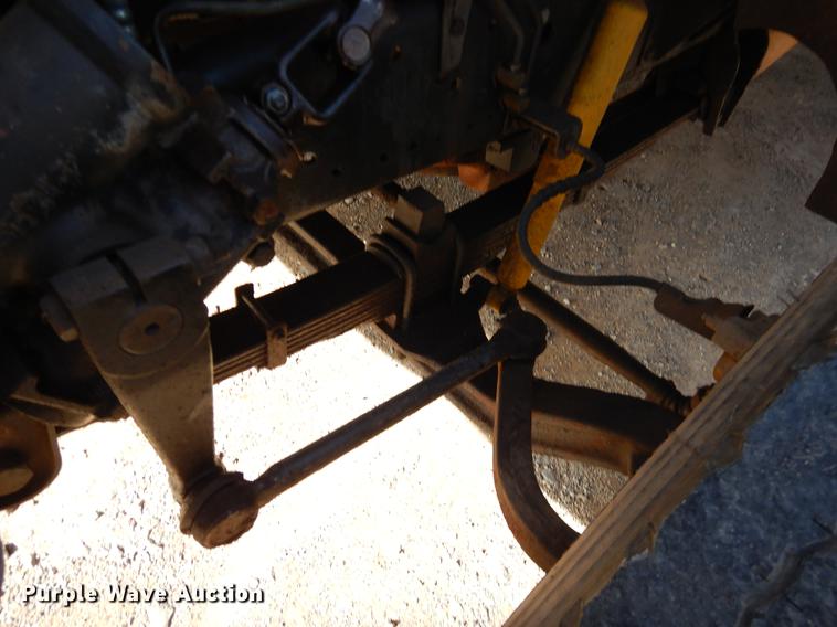 image for item ER9452 1988 Chevrolet school bus