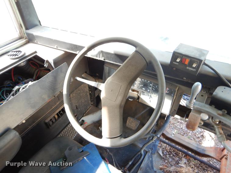 image for item ER9453 1992 International 3800 school bus