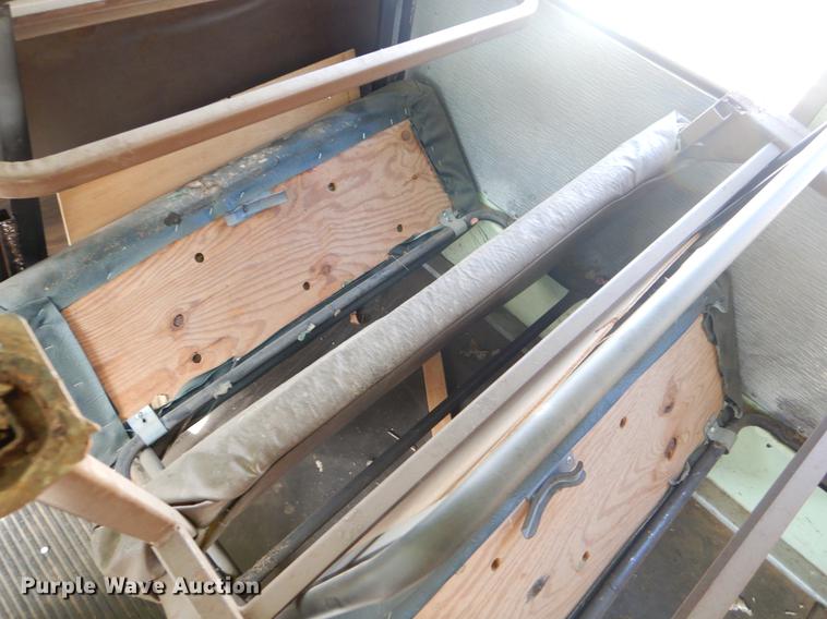 image for item ER9453 1992 International 3800 school bus